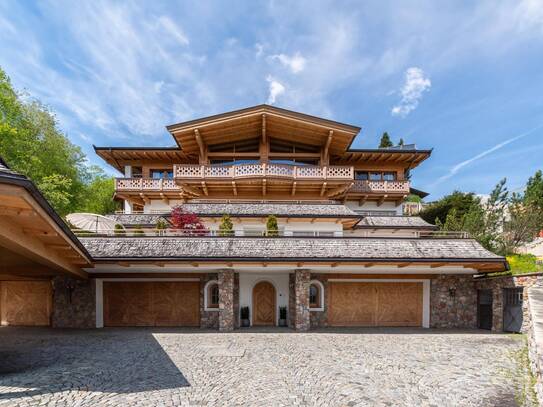 Penthouse-Wohnung im alpinen Stil mit Hornblick ( 01960 )