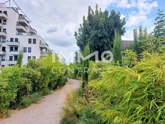 Dieses versteckte Gartenparadies öffnet seine Pforten! Provisionsfreie Balkonwohnung mit vielen Extras!