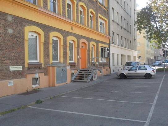 Lager / Büro im Erdgeschoss, nahe Matzleinsdorfer Platz, Ladezone, Stellplätze