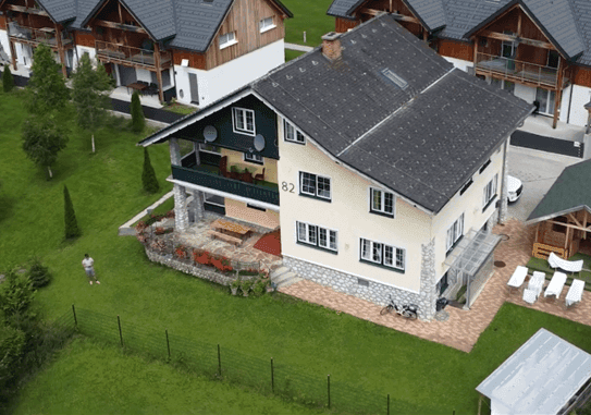 Wohnhaus mit Apartments in Bad Mitterndorf