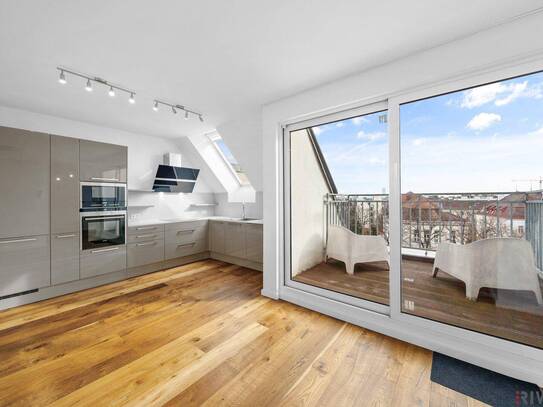 Dachterrassenwohnung mit Weitblick über Wien | PKW-Tiefgarage | Parkausrichtung | 2 Terrassen (28,6m²) | 2 Gehminuten z…