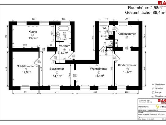 Einzigartiges Wohnerlebnis für die ganze Familie! Praktische Raumaufteilung mit viel Platz, idyllisch grüne Lage, beste…