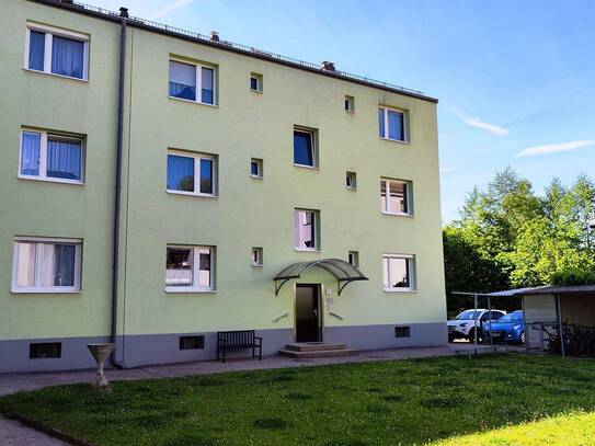 Neuer Preis! Wohnung mit Balkon neben Stadtpark Ternitz zu verkaufen!