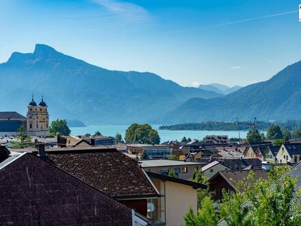 Großes Ein-/Mehrfamilienhaus in zentraler Ruhelage in Mondsee zu verkaufen