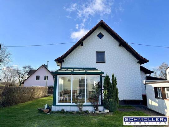 Natur- und Ruhelage - Einfamilienhaus mit Pool