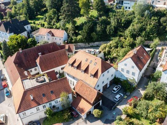 Altstadtjuwel mit Garten in Steyrdorf *2 Wohnungen *4 Garagen