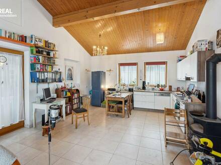 Wohnung mit Terrasse und Stellplätzen in Berndorf bei Salzburg - perfekte Kombination aus Komfort und Lage!