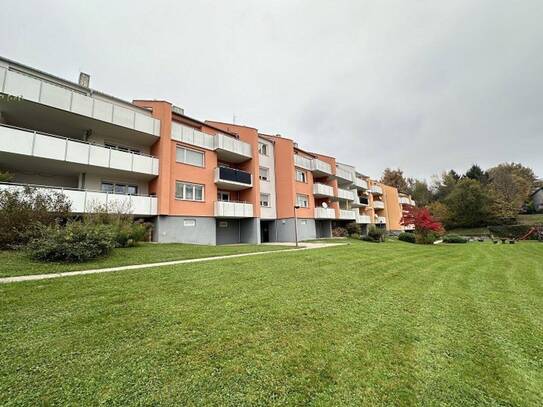 Waltendorf, nähe LKH Graz: Gemütliche 2-Zimmer-Wohnung - mit Parkplatz