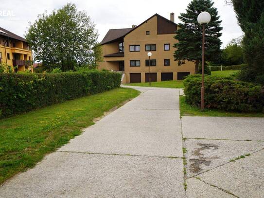 Moderne Eigentumswohnung in idyllischer Lage, Garage inklusive