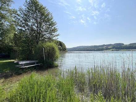 ABSOLUTE RARITÄT! Charmantes Seehäuschen im Hüttendorf am Mattsee