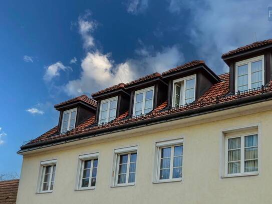 Charmante Barrierefreie 3-Zimmer-Eigentumswohnung mit Garagenplatz und Südloggia im Herzen von Mauer