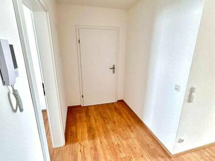 Erstbezug in zentraler Lage:: 3-Zimmer-Wohnung in Ried im Innkreis, 73m², Balkon, Stellplatz uvm.