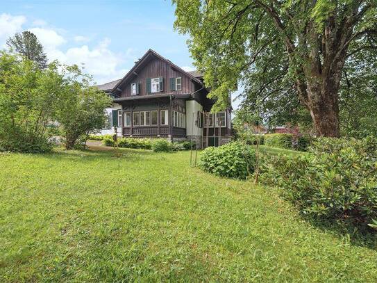 Willkommen in Altaussee! Landhausvilla im traditionellen Baustil