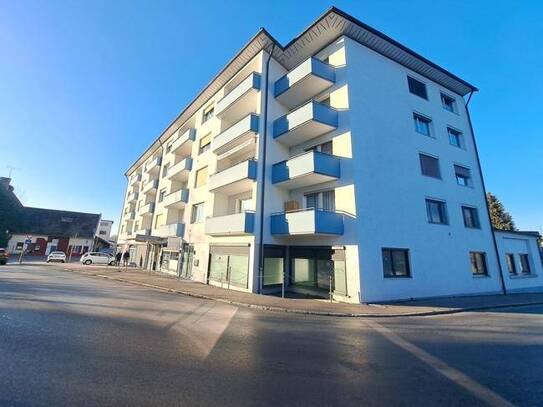 BREGENZ: Wohnkomplex mit 20 Wohnungen, 3 Gewerbeeinheiten und Tiefgarage in absolut gutem Zustand!