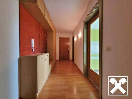 Hohenems, gepflegte 2-1/2-Zimmerwohnung, attraktiver Preis