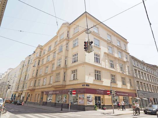 KAISERSTRASSE | moderne 4-Zimmer-Dachgeschoßwohnung mit Terrasse | Nähe Westbahnhof U3/U6