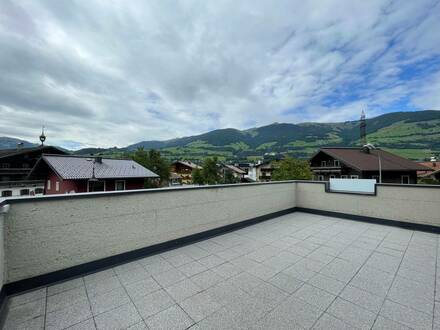 Lichtdurchflutete Maisonettewohnung mit Hohe Tauern Blick ( 05556 )