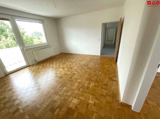 3 Zimmerwohnung mit Balkon!