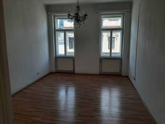 SINGLEHIT/MATZLEINSDORFERPLATZ! Unbefristete 32 m2 Altbaumiete, Wohnschlafraum, Küche, Fliesenbad, Etagenheizung, Gesam…