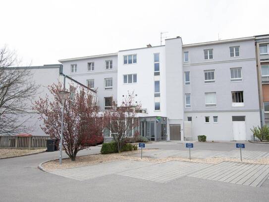 Luxus Büro im Zentrum - sehr hell, schöner Ausblick, klimatisiert