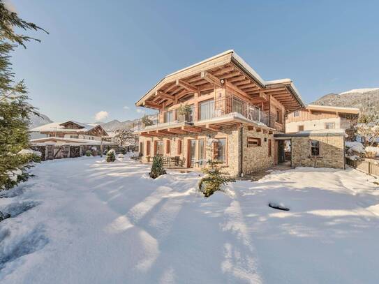 Modernes Chalet auf dem Sonnenplateau mit einzigartigem Panoramablick