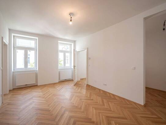 ++NEU++ Fantastischer 2-Zimmer Altbau-ERSTBEZUG! Hofruhelage!!