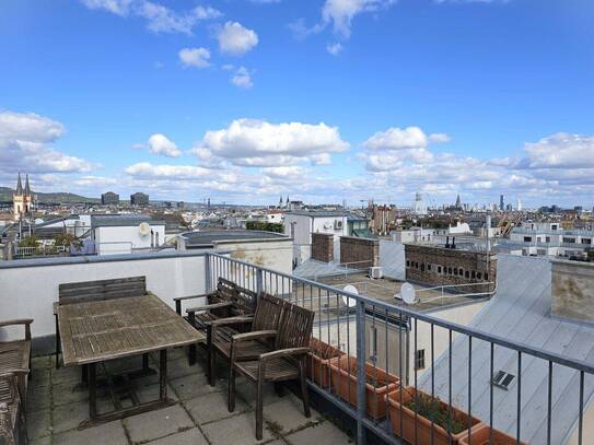 360° Grad Blick über Wien- DG Luxus mit fantastischem Blick über Wien, Stellplatz, klimatisiert, Balkon & Dachterrasse