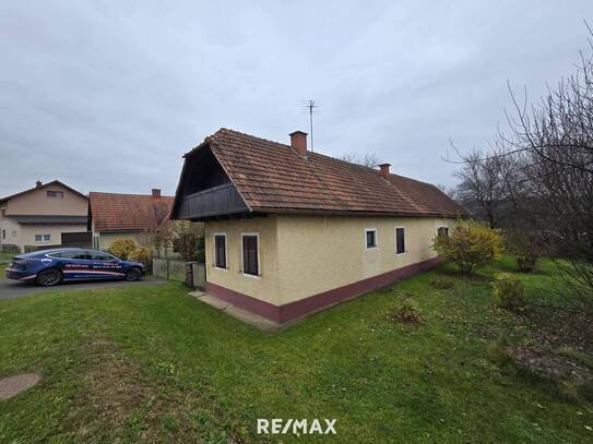 Einfamilienhaus mit ca 58 m² Wohnfläche in Lichendorf (stark sanierungsbedürftig) Open House am 23.11 von 10:00-12:00 U…