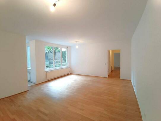 4-Zimmer Wohnung mit Ruhelage! Nähe U6 Thaliastraße! WG geeignet!