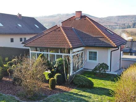 Wohnen auf einer Ebene in äußerst gepflegtem Einfamilienhaus in Maria Anzbach