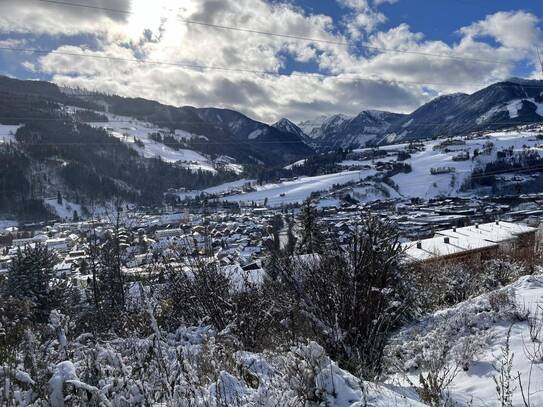 Exklusives Wohnhaus mit Blick auf Planai