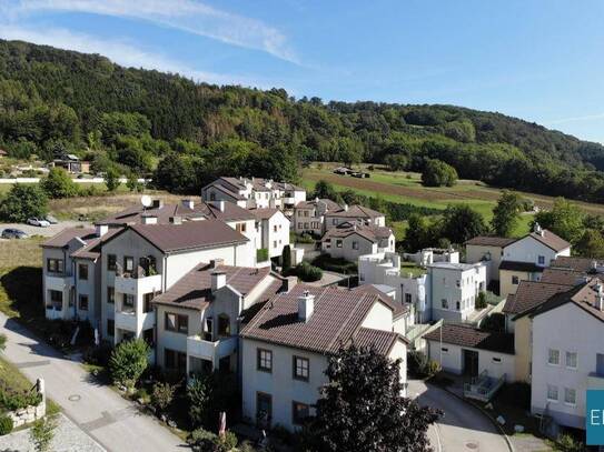 Familienwohnung im EG mit Loggia