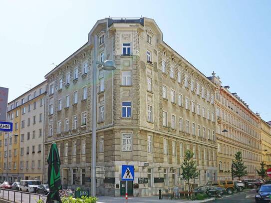 Dachterrassen-Maisonette im Josefstädter Gründerzeithaus