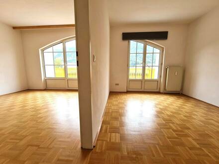 2 Zimmerwohnung mit großem Balkon und Untersberg-Blick!!!