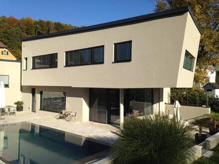 Moderne Luxusvilla in Sonnen- und Ruhelage in der Ragnitz