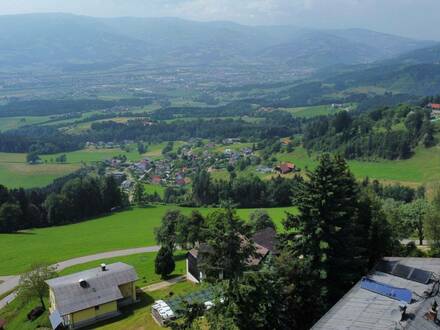 Absolute Aussichtslage, -großes Ferienhaus mit Kellerbar