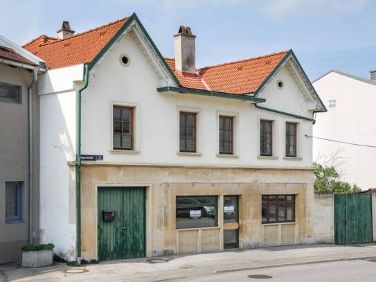 Sanierungsbedürftiges Wohnhaus mit großem Garten und Stadl im Zentrum von Mannersdorf