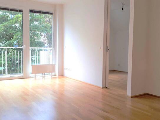 Nette 2-Zimmerwohnung mit Balkon in Citynähe