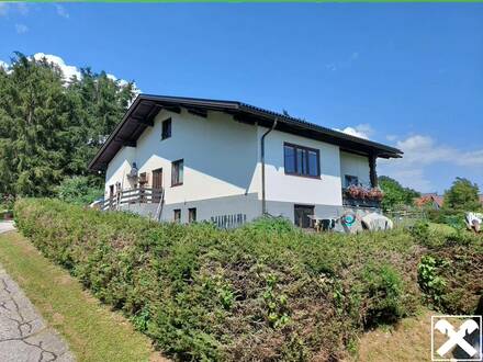 Lichtdurchflutetes Wohnhaus in herrlicher Sonnenlage