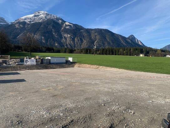 200m² - 500m² freie Lagerfläche mit bester Autobahnanbindung!