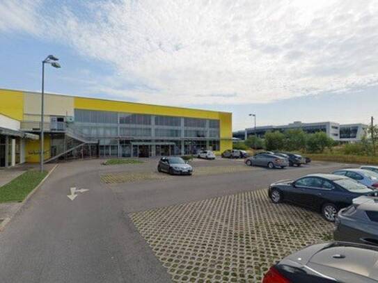 Top Gewerbeimmobilie in Eisenstadt neuwertige Halle 3053m²auf 8808m² Grund, 122 Stellplätze - ideal für Ihr Business!