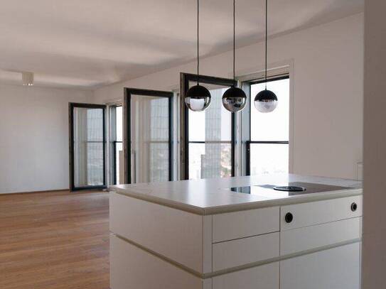 !!!HIGH-RISE WIENERBERG!!! LOFTARTIGE WOHNUNG IM 33. STOCK MIT BLICK ÜBER GANZ WIEN UM 6.650 EUR PRO M2