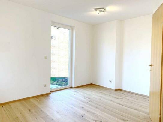 KAUF SALZBURG - "Stadtgarten" - RUHELAGE LANGWIED: Schöne 31 m² Garconniere mit 28 m² Terrasse/Garten