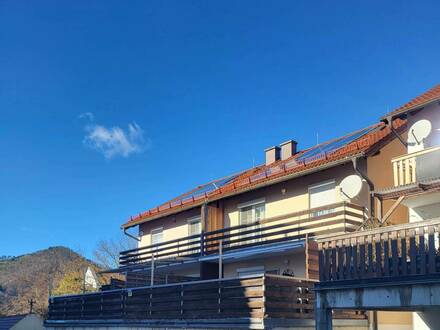 TOLLES HAUS IN TOLLER FELD- UND WALDRANDLAGE FÜR RUHESUCHENDE MIT HERRLICHER AUSSICHT