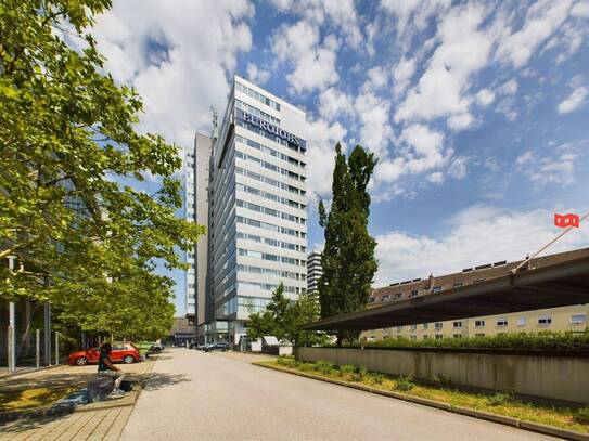 City Tower Linz, repräsentative Bürofläche in der 9. Etage zu vermieten