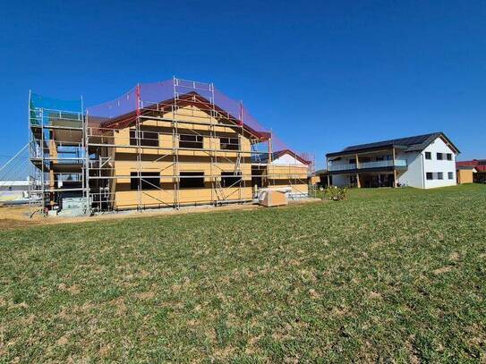 Nur mehr 3 verfügbar: Wunderschöne Eigentumswohnungen (72m²) mit überdachten Terrassen und Riegersburgblick bei Fürsten…