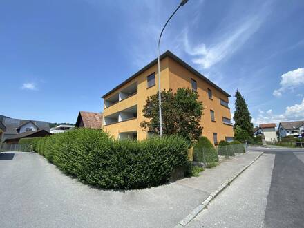 Sonnige 3-Zimmer Wohnung mit Balkon