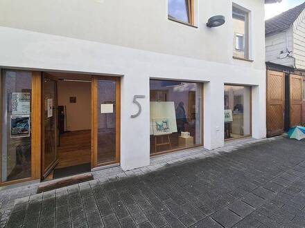 einzigartiges Geschätslokal / Atelier im Stadzentrum