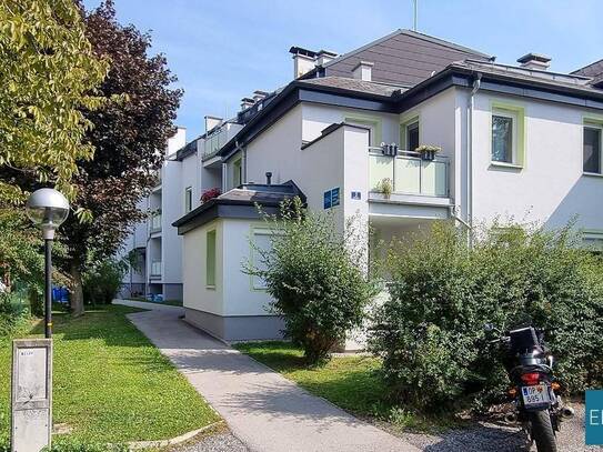 Familienwohnung im EG mit Loggia