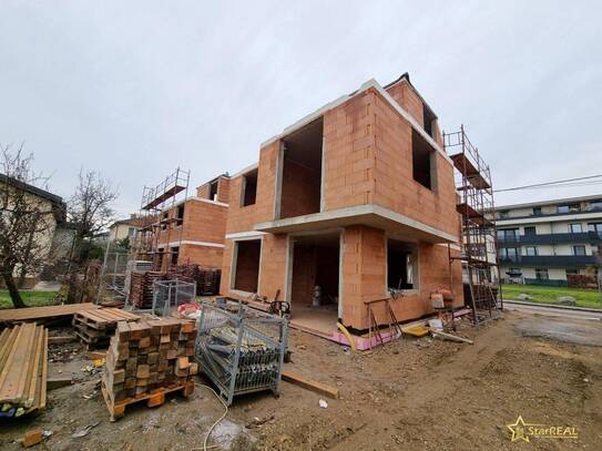 IN BAU! EINZELHAUS MIT KELLER. 5 ZIMMER. DACHTERRASSE. WIENERBERGER ZIEGEL. SÜD AUSRICHTUNG!